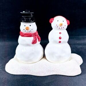Hallmark Snowman Salt and Pepper Shaker Set with Jingle Bells and Glitter Base